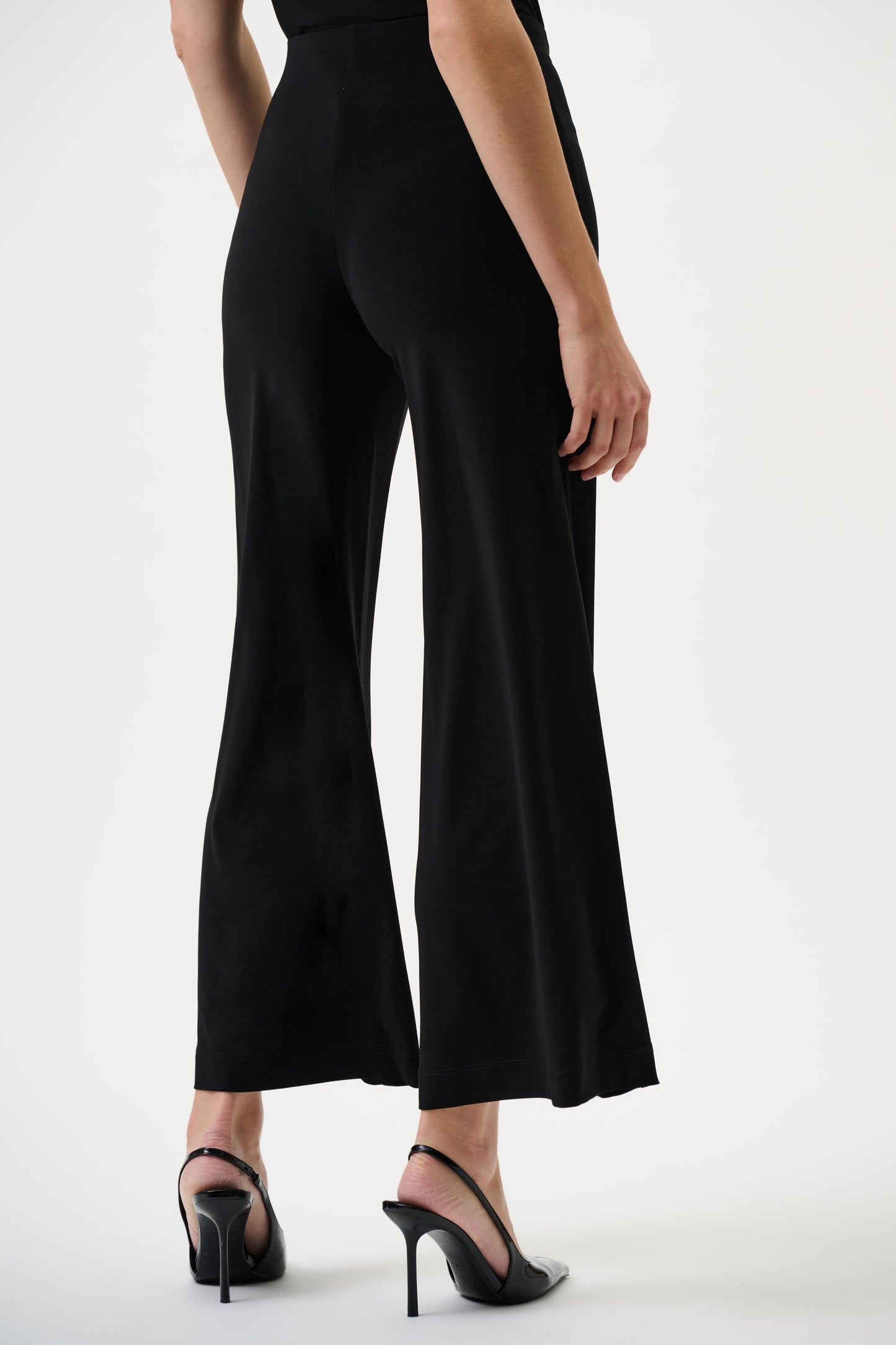 Classic Pull-On Wide Leg Pants | Black