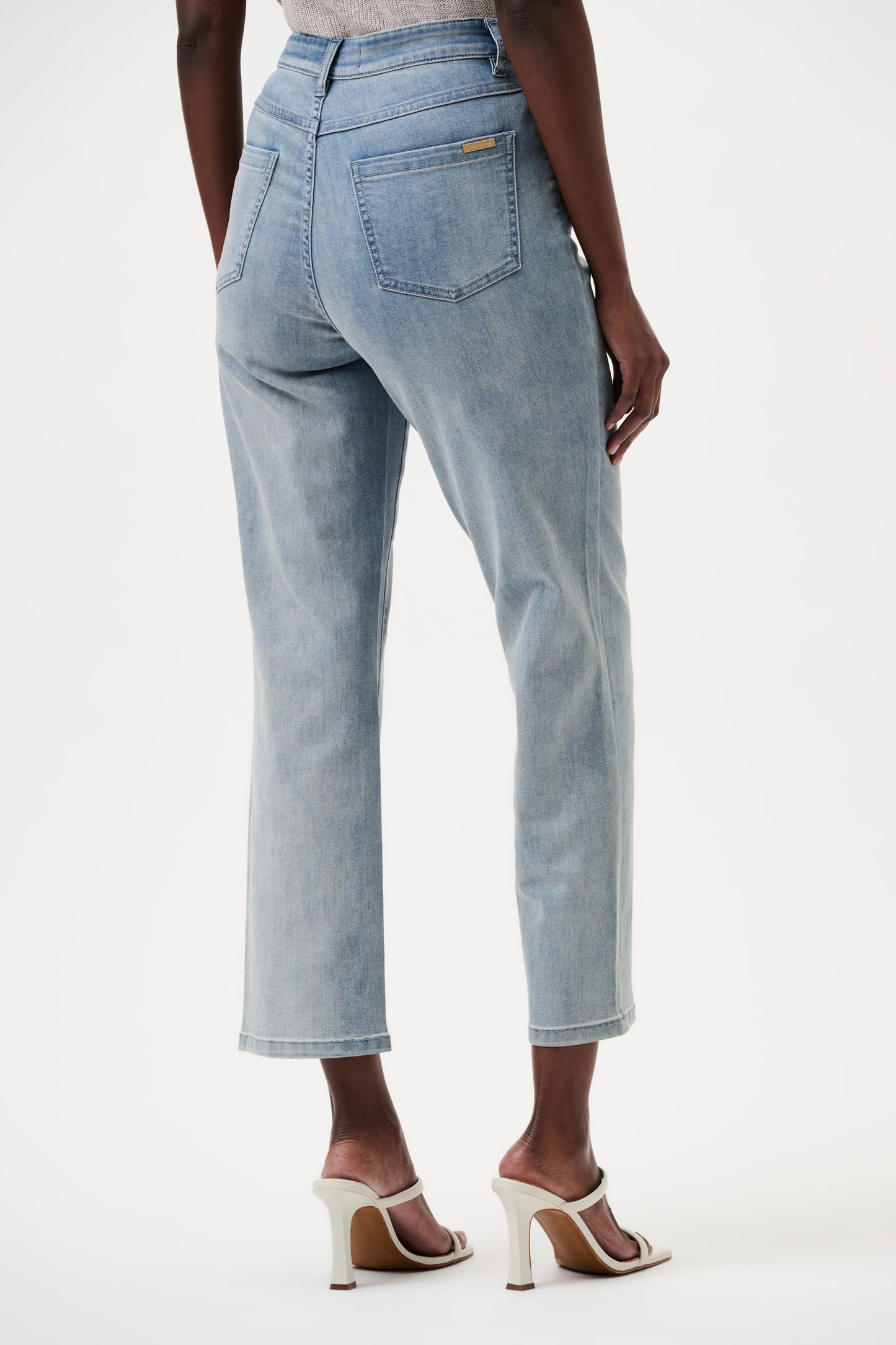 Margot Classic Straight Leg Jeans | Light Blue Denim