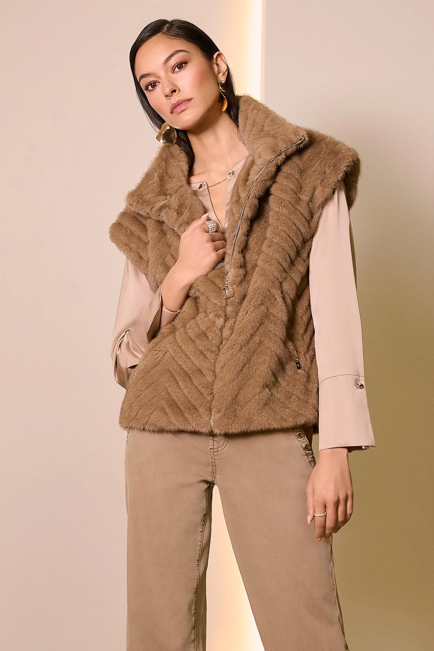 Chevron Mock Fur Vest | Mink