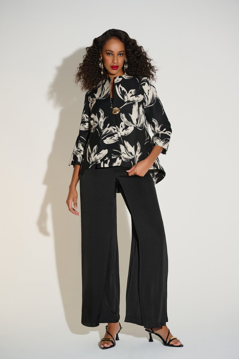 Print Jacquard Floral Print Swing Jacket | Black/Off-White