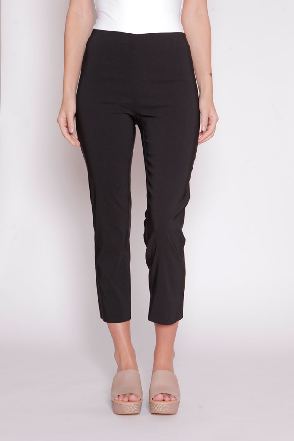 M E L Chaucer 3/4 Legging | Black