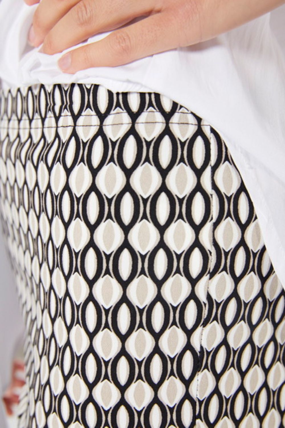 Simple Print 7/8 Pant | Jewel