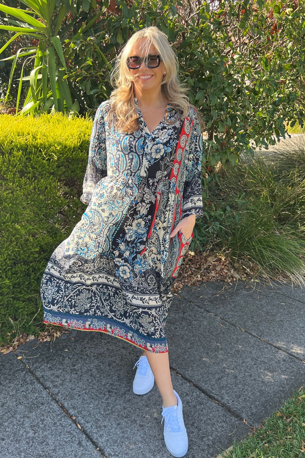 Erin V-Neck Dress | Porcelain Paisley