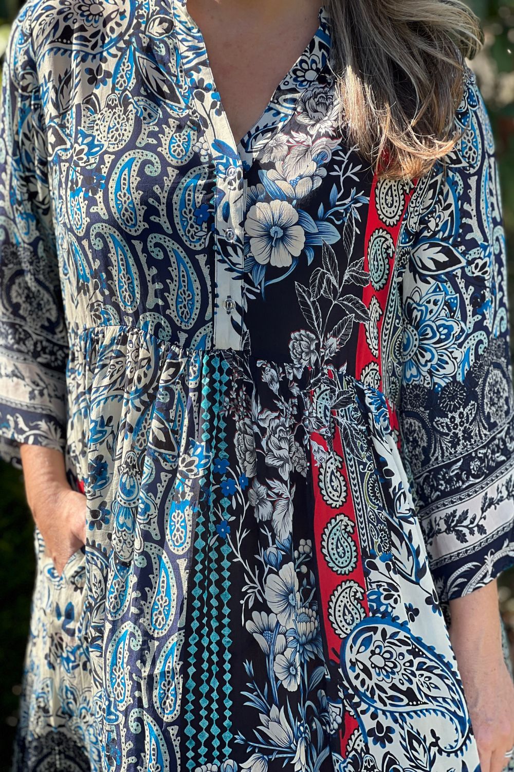 Erin V-Neck Dress | Porcelain Paisley