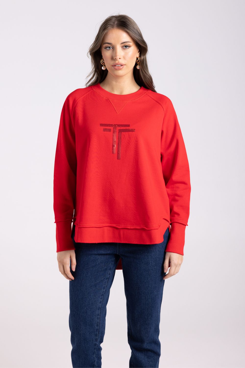 Scoop Hem Sweat | Scarlet
