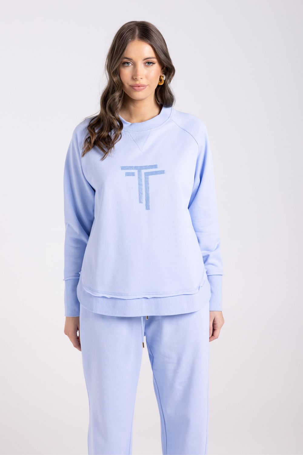 Scoop Hem Sweat | Powder Blue
