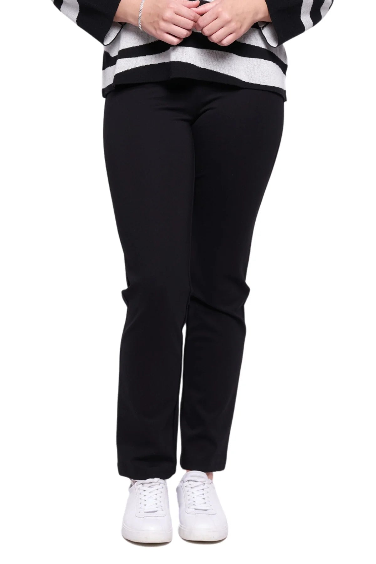 Pic Of The Bunch Straight Trouser | Black