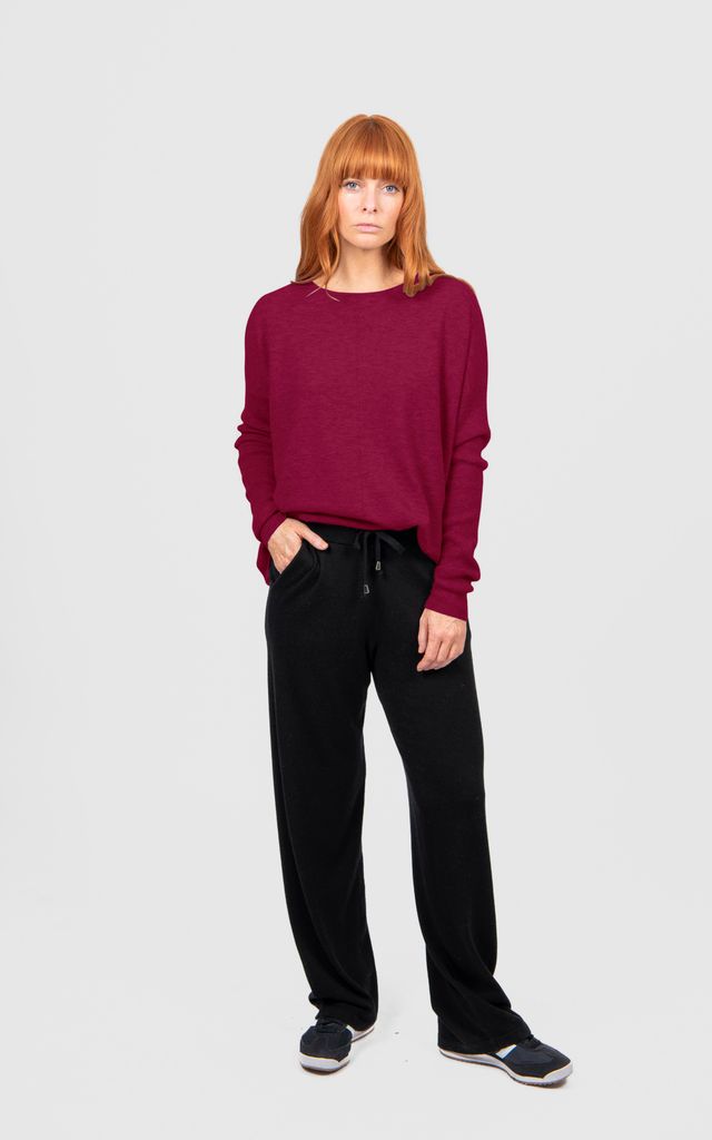 Queen Crew Neck Curved Hem Pullover | Cassis