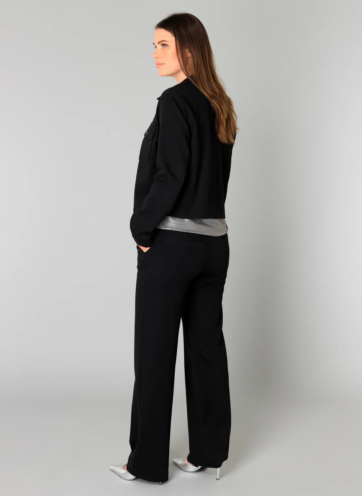 Rille Essential Jacket | Black