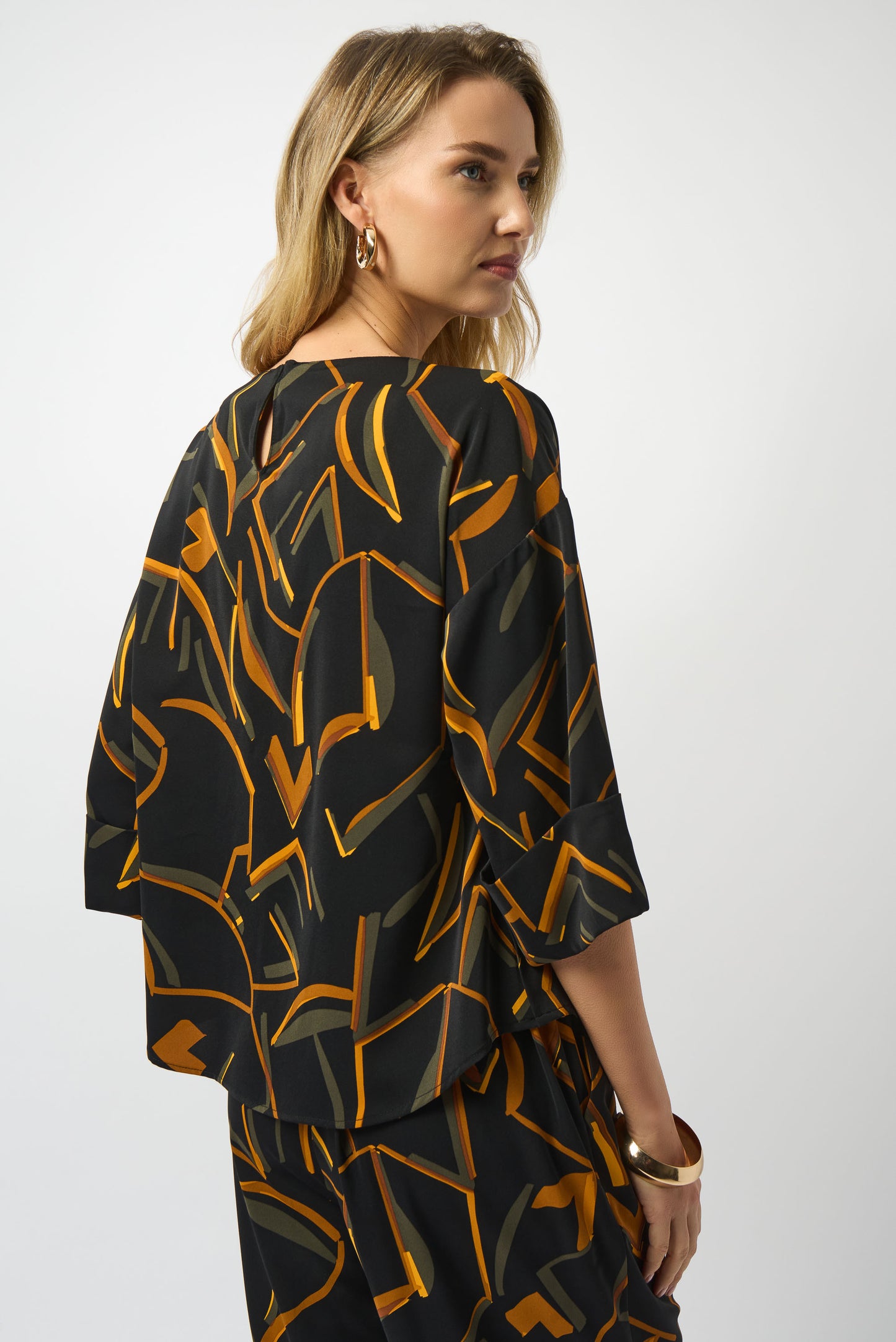Recycled Woven Geometric Print Boxy Top | Black Multi