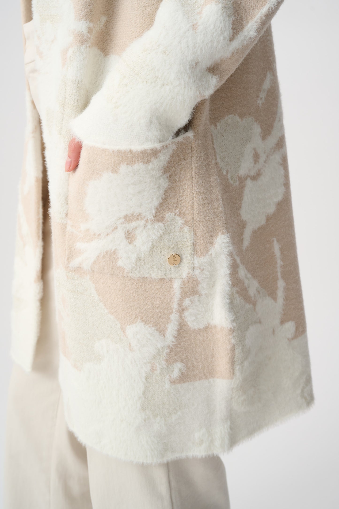 Abstract Jacquard Long Cardigan | Champagne