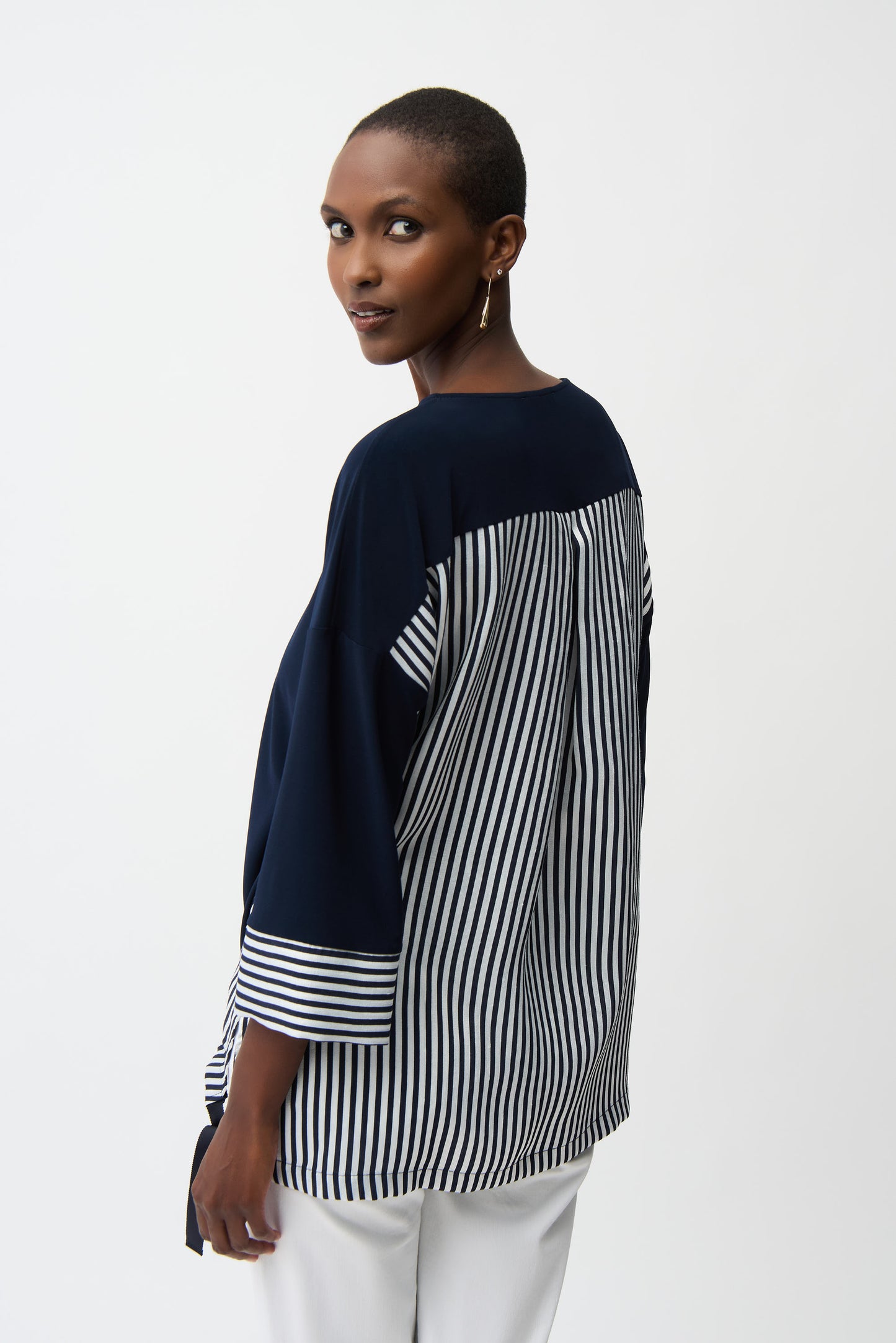 Silky Knit and Woven Stripe Top With High Low Hem | Navy/Off-White