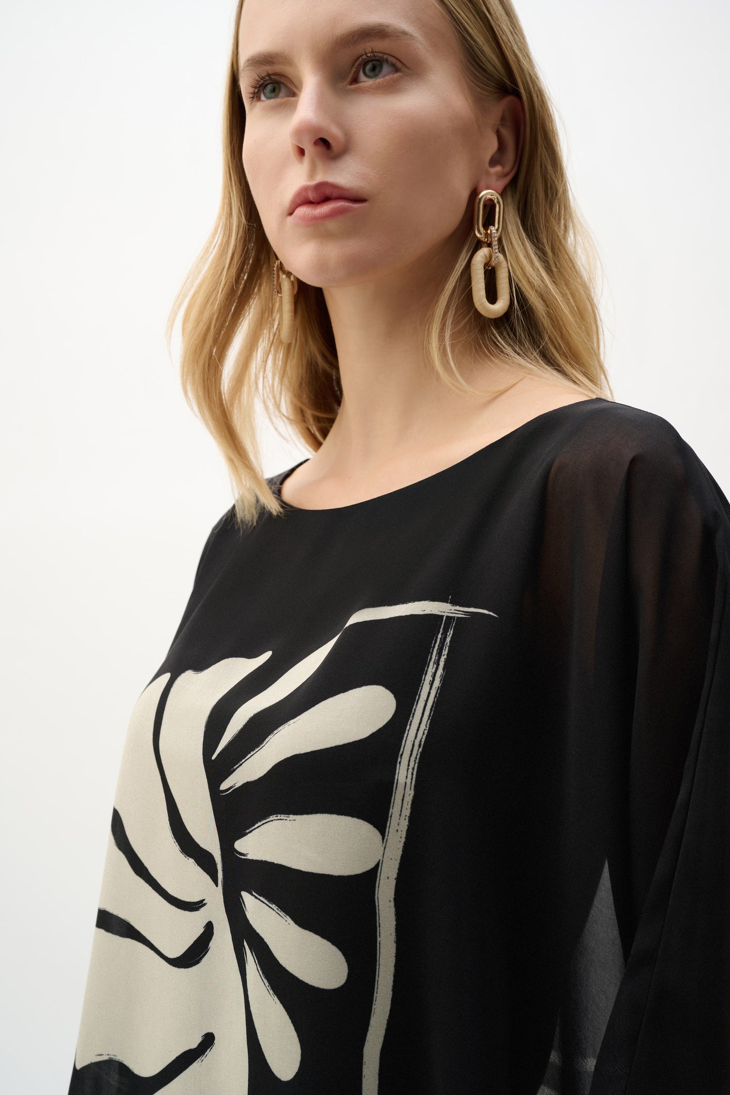 Tropical Silky Knit Poncho Top | Black/Beige