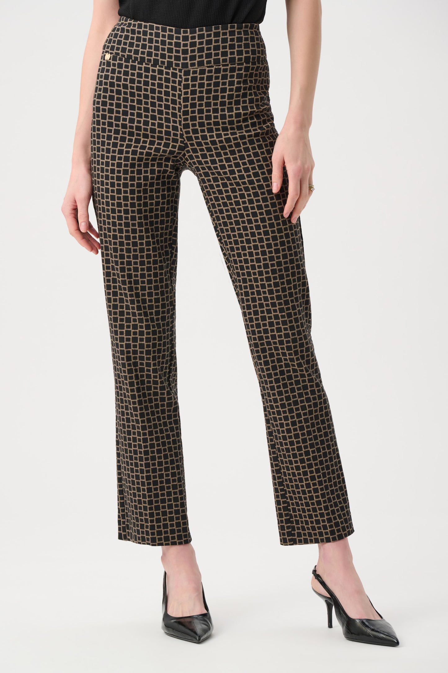 Geometric Jacquard Pull On Pant| Black/Beige