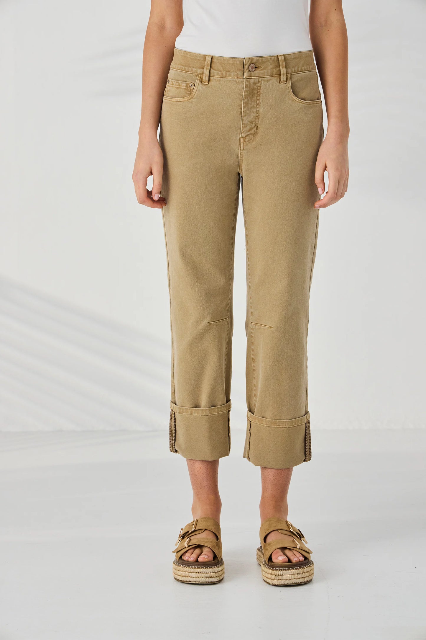 Avalon Jean | Walnut