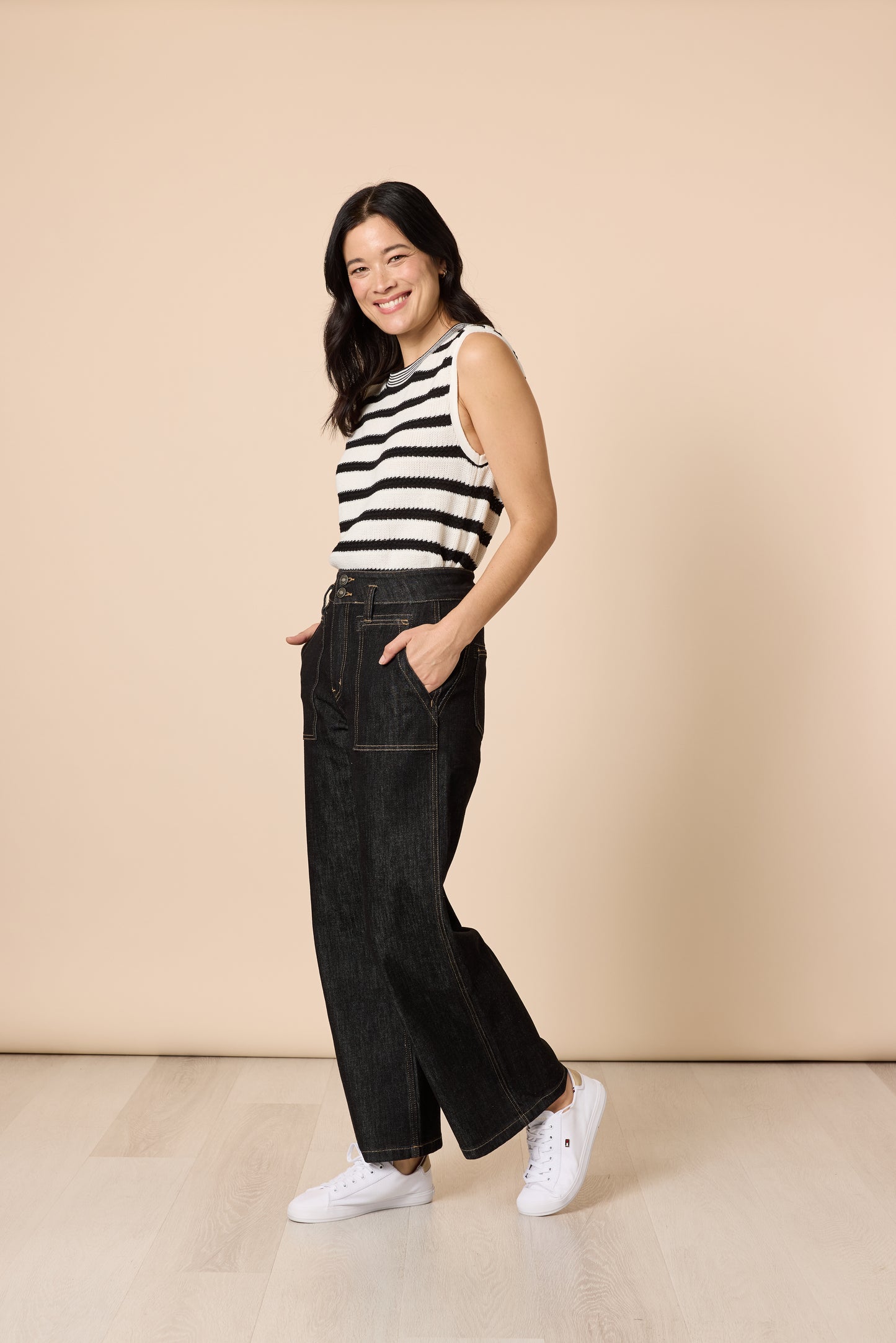 Hudson Wide Leg Jean | Washed Black