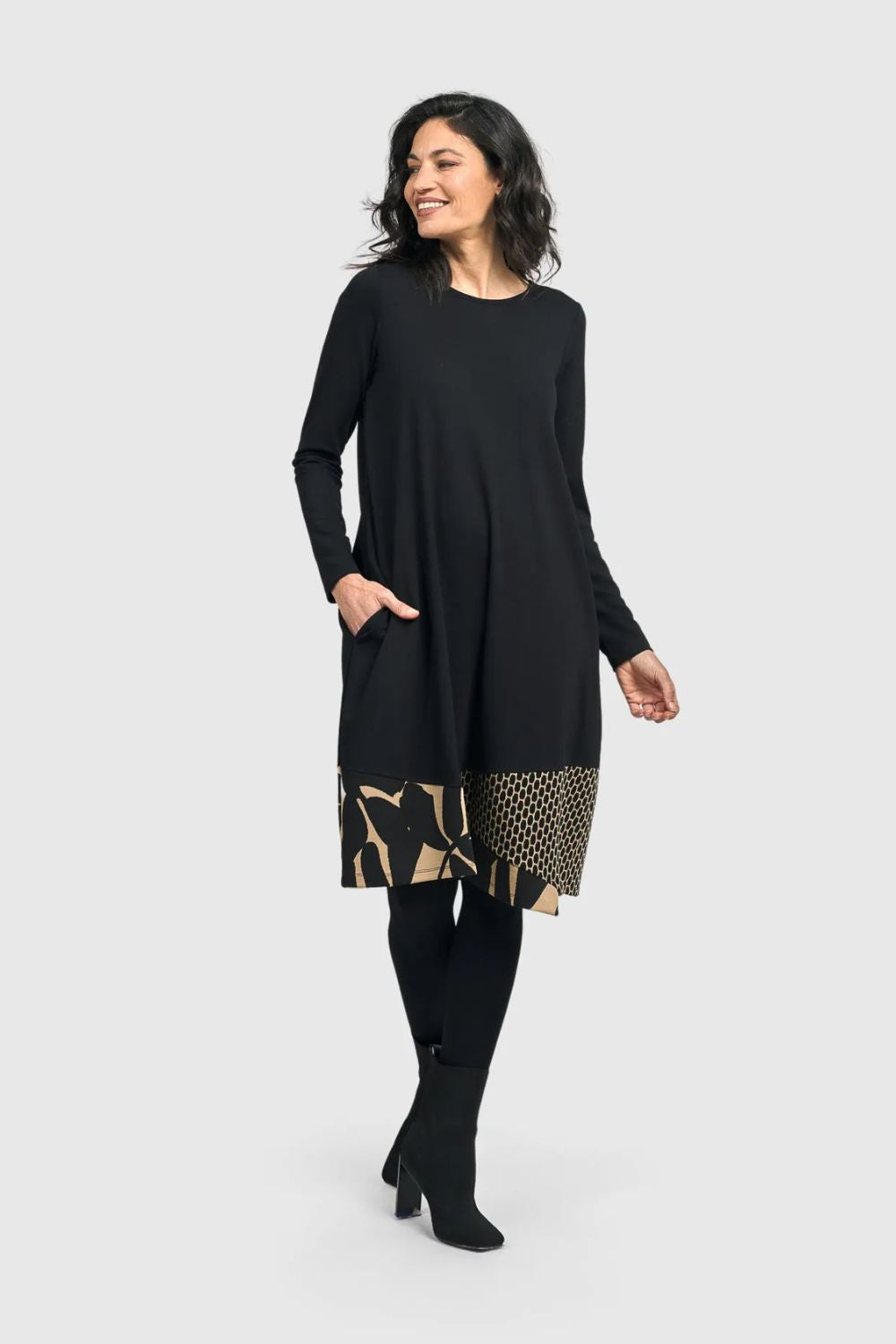 Nora Relaxed Dress | Black