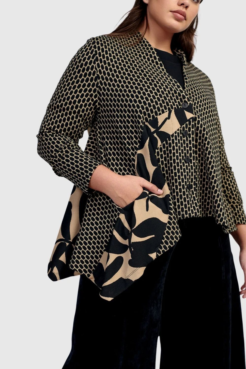 Chantilly Jacquard Jacket | Hive