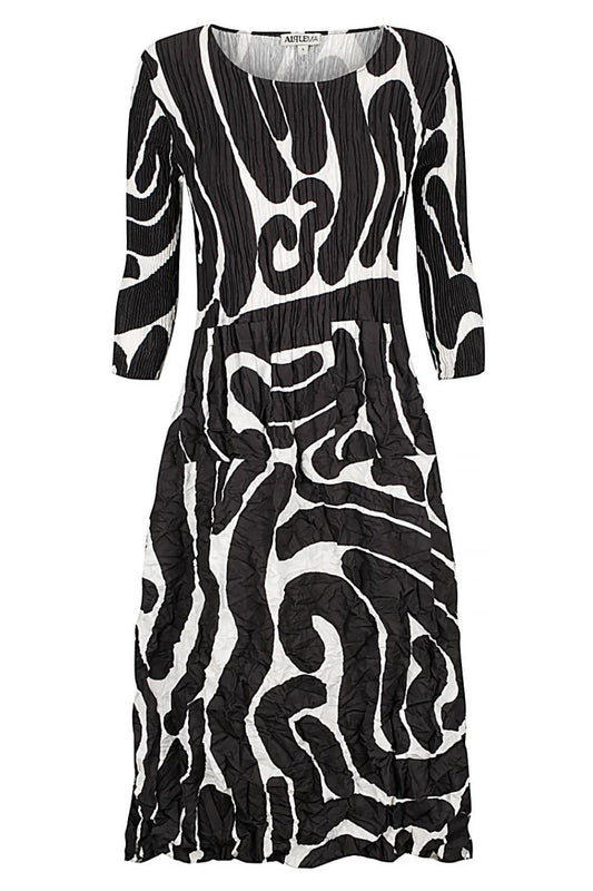Alquema 3/4 Sleeve Smash Pocket Dress | Black & White Scribble_Shop12