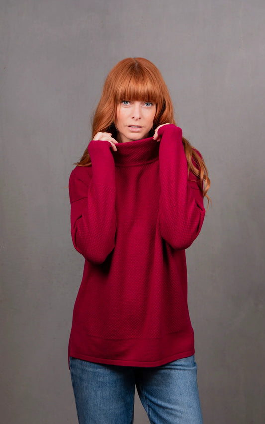 Ball Stitch High Crew Pullover | Cassis