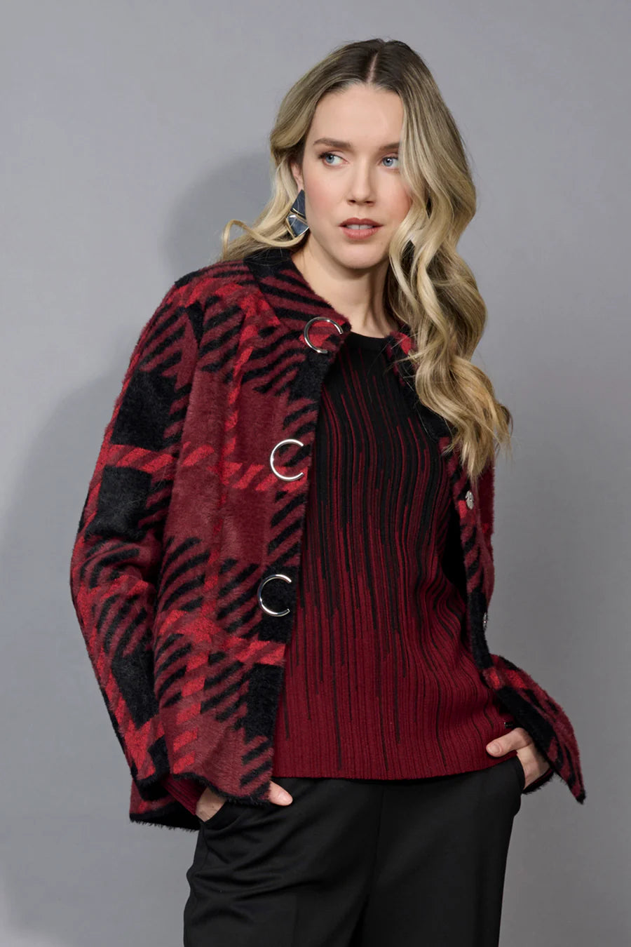 Short Plaid Jacket | Sangria Multi