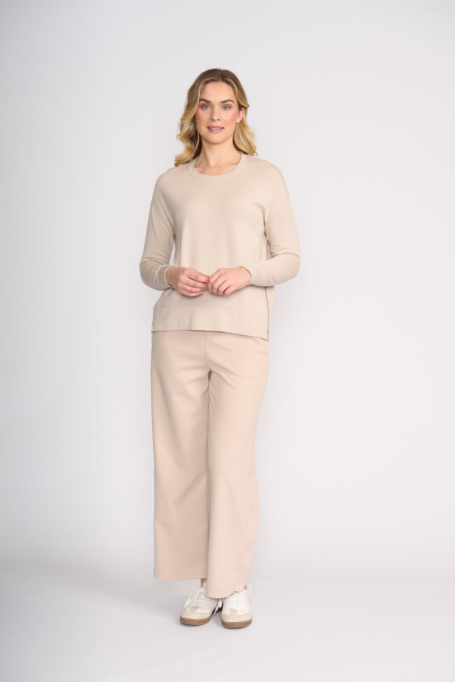 Smooth Talker Sweater | Linen