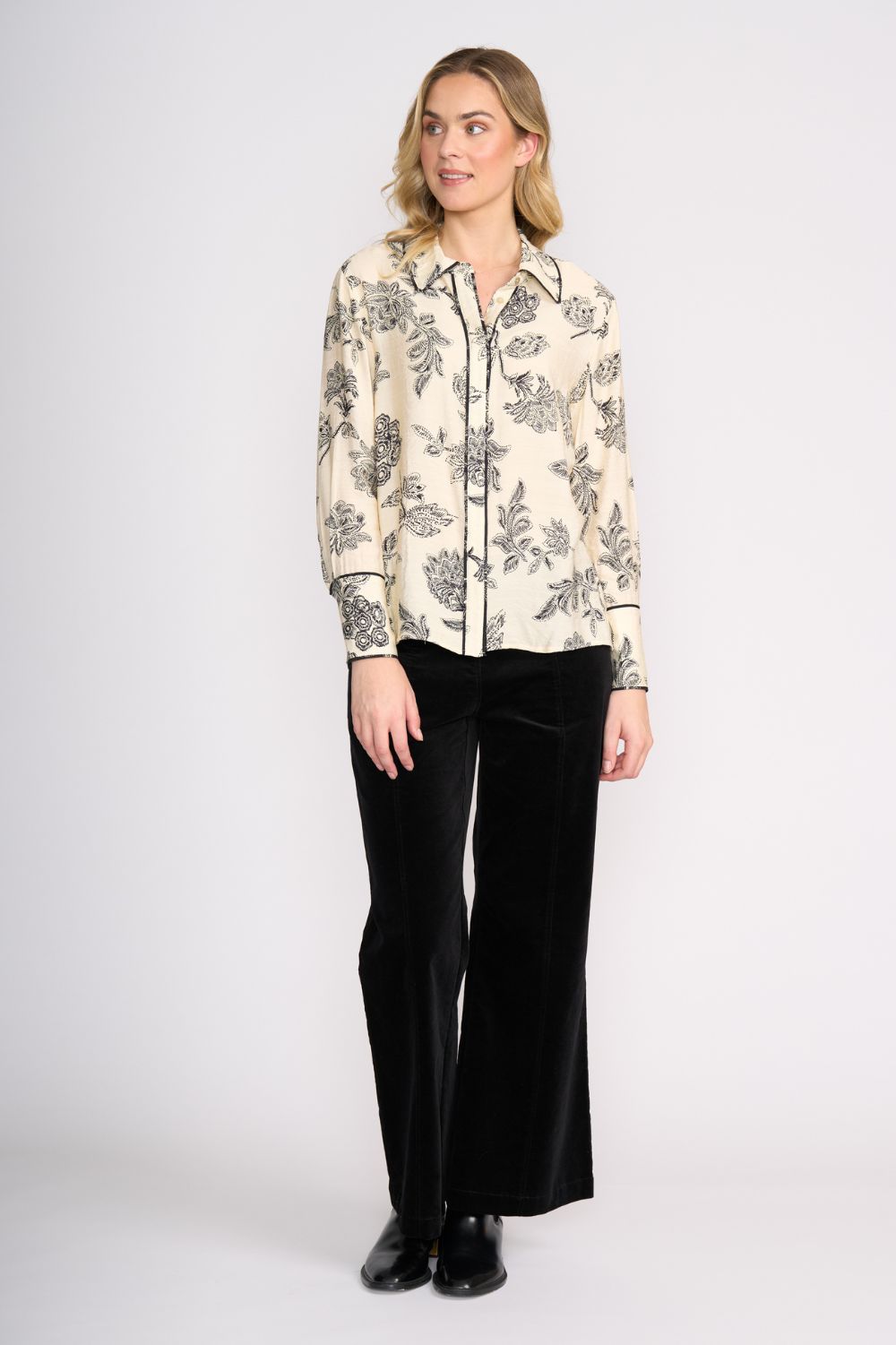 Thread Tales Shirt | Ivory Folklore