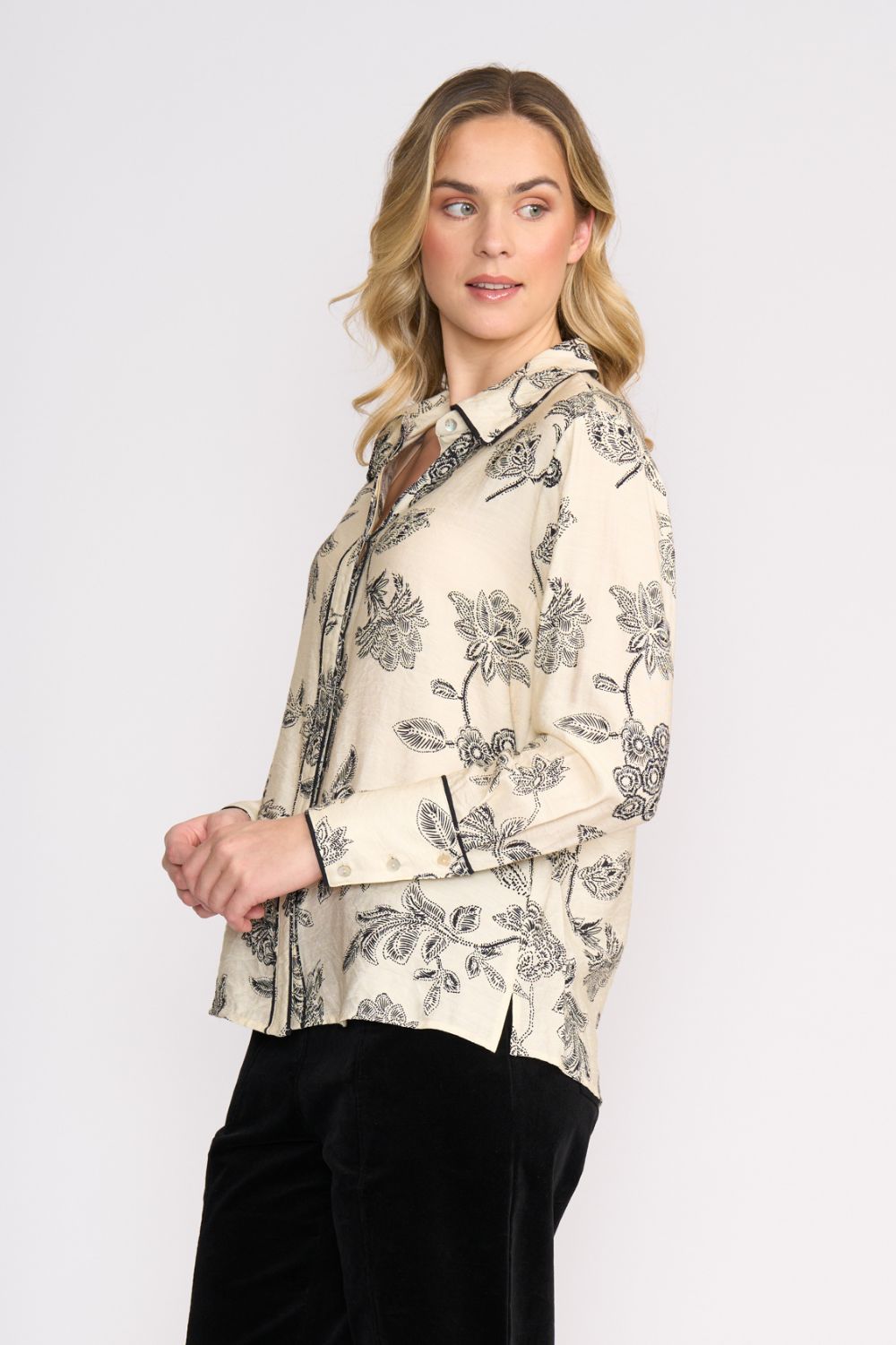 Thread Tales Shirt | Ivory Folklore
