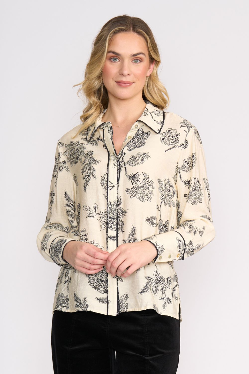 Thread Tales Shirt | Ivory Folklore