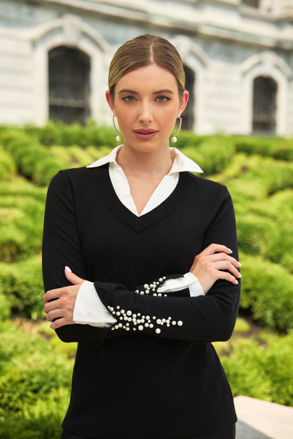 Pearl Accent Knit Top | Black/Off White