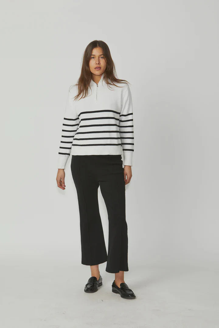 Jagger Flare Cropped Pull On Pant | Black