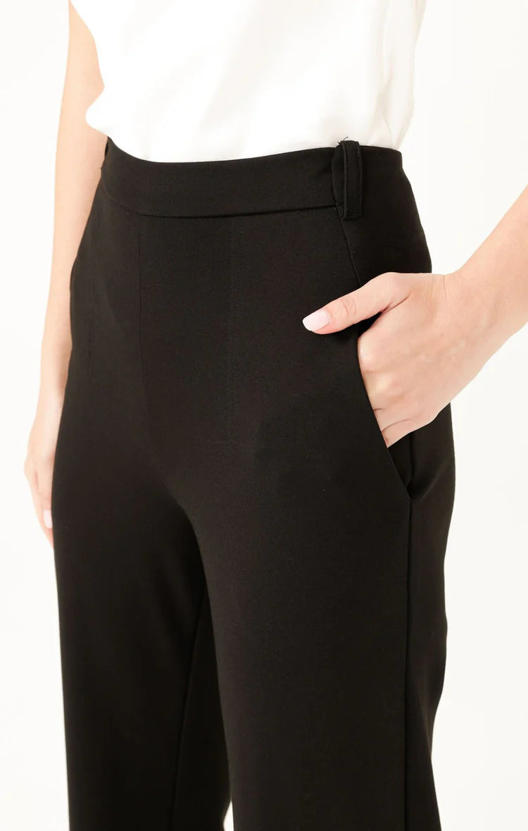Straight Leg Pant | Black