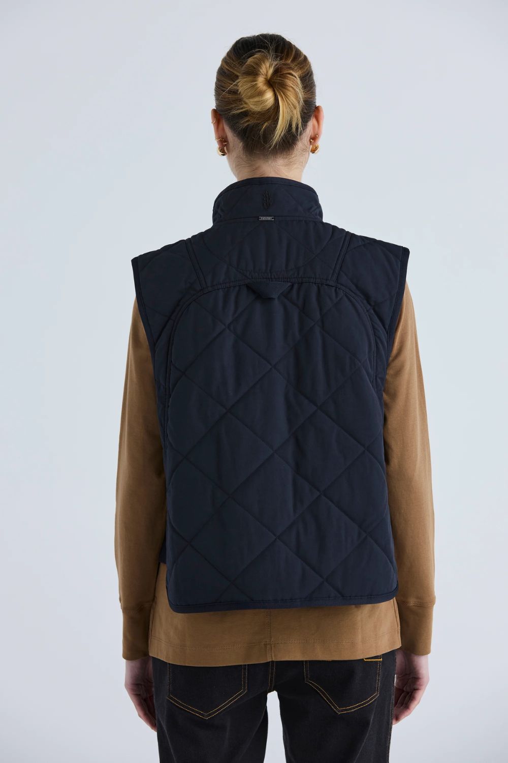 Bolt Vest | Ink