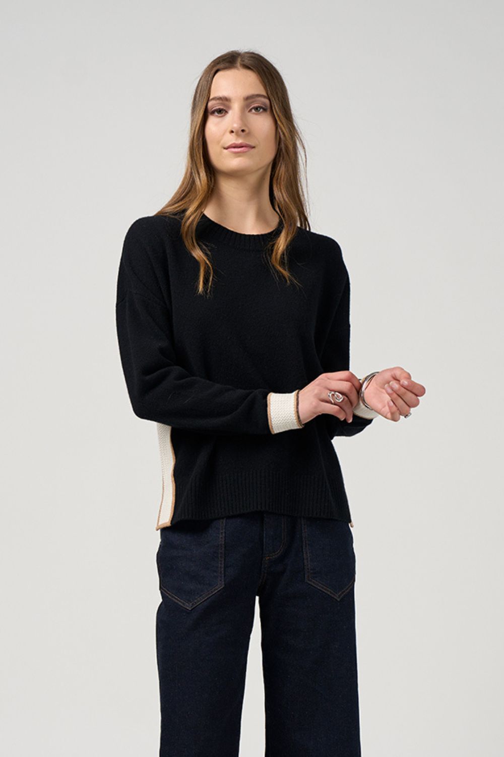 College Sweater | Black White