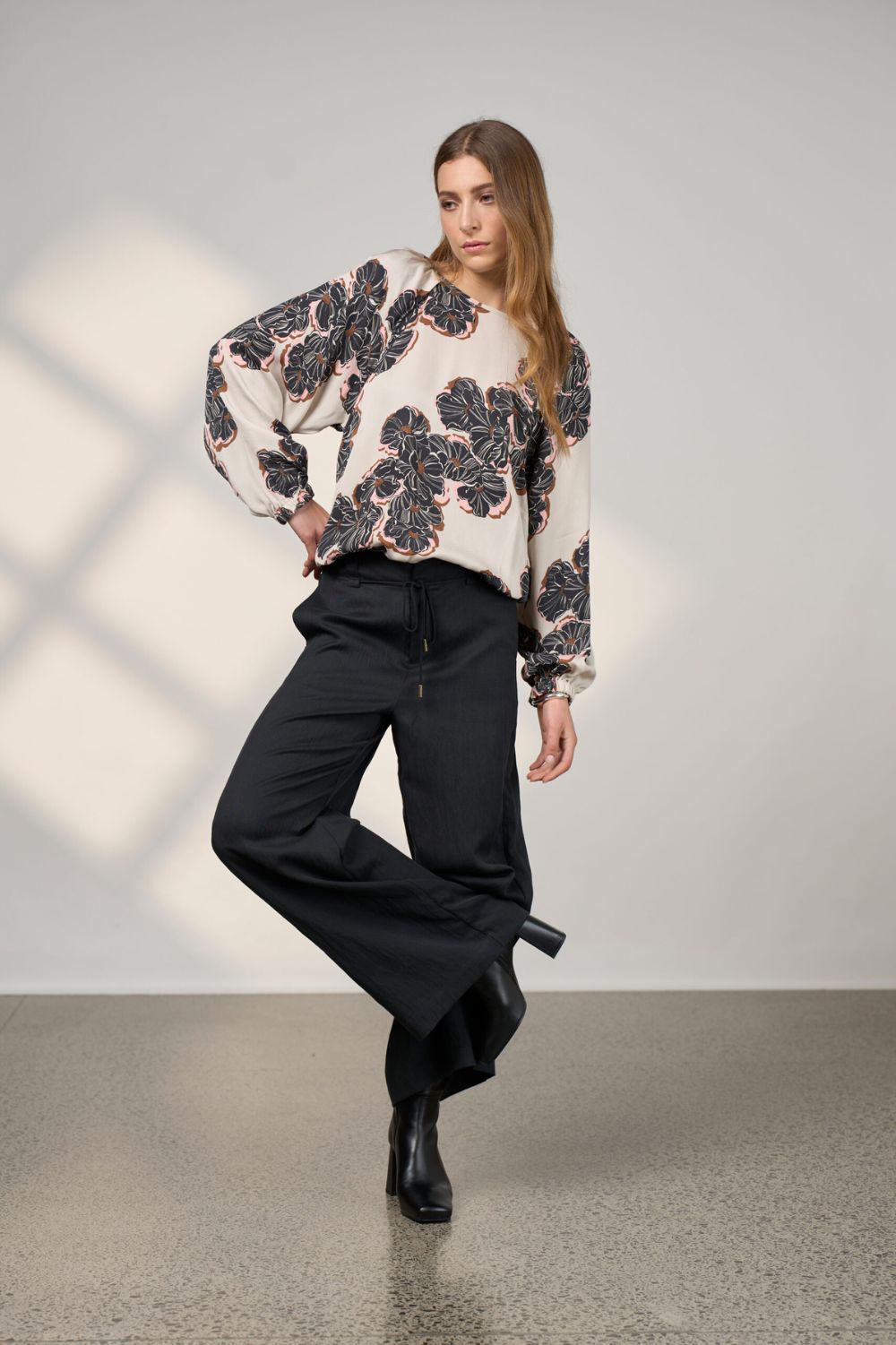 Wood Rose Top | Pumice Multi