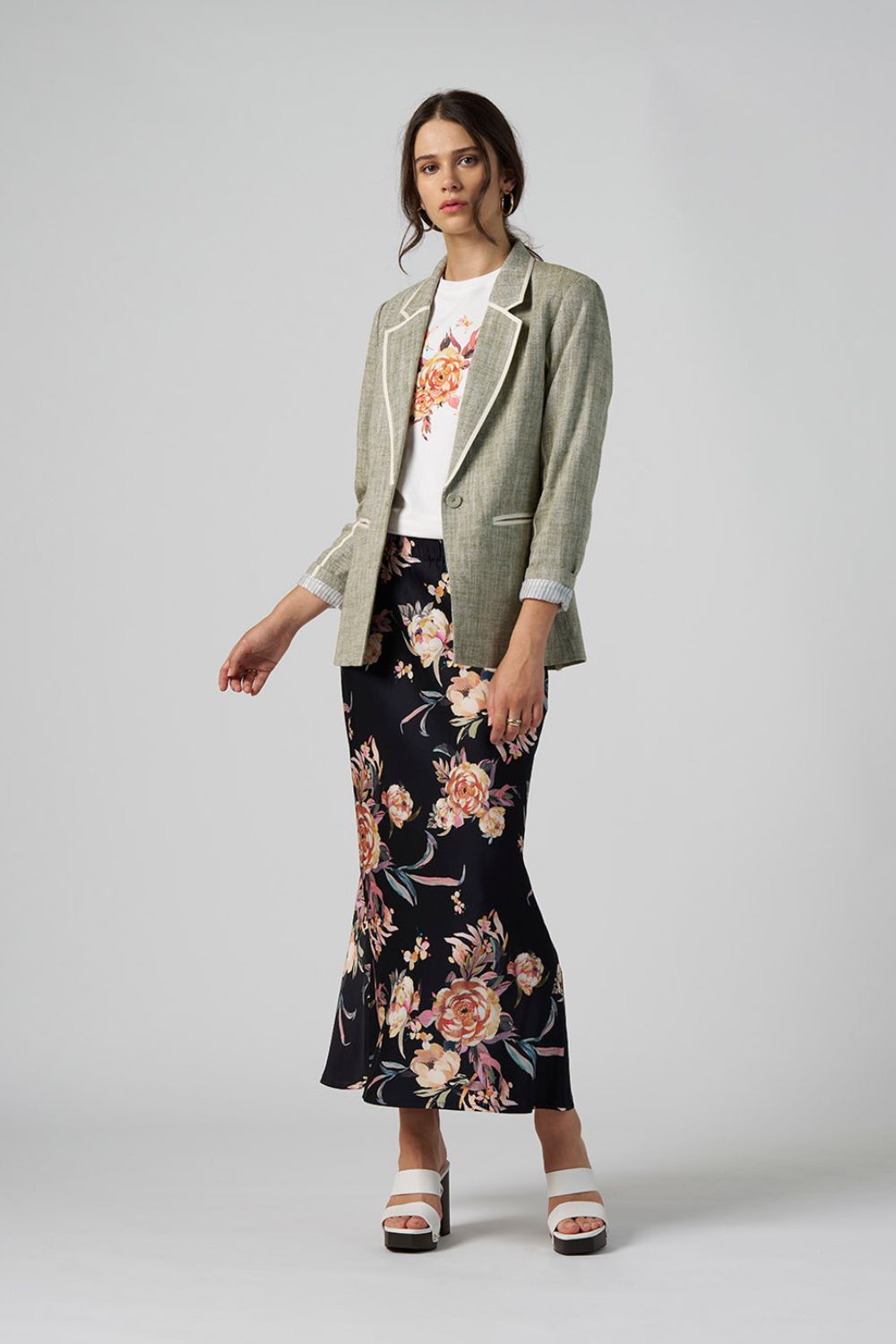Madly Sweetly Peony Princess Skirt | Black_Shop 12
