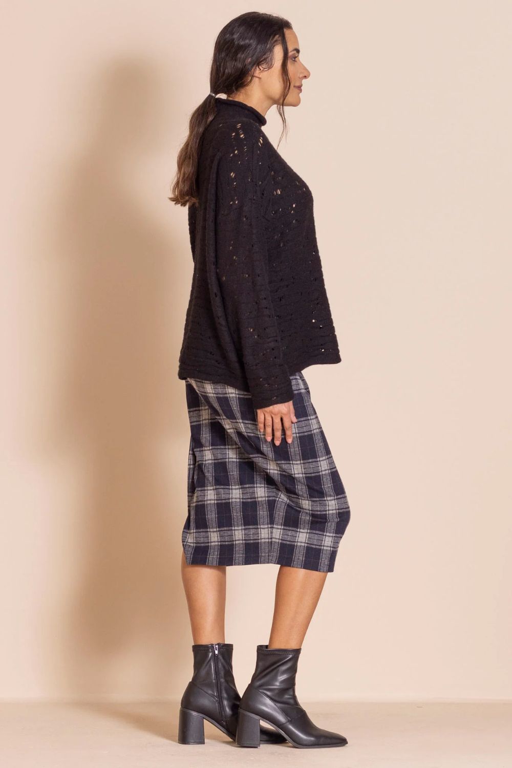 Bark Box Jumper | Black