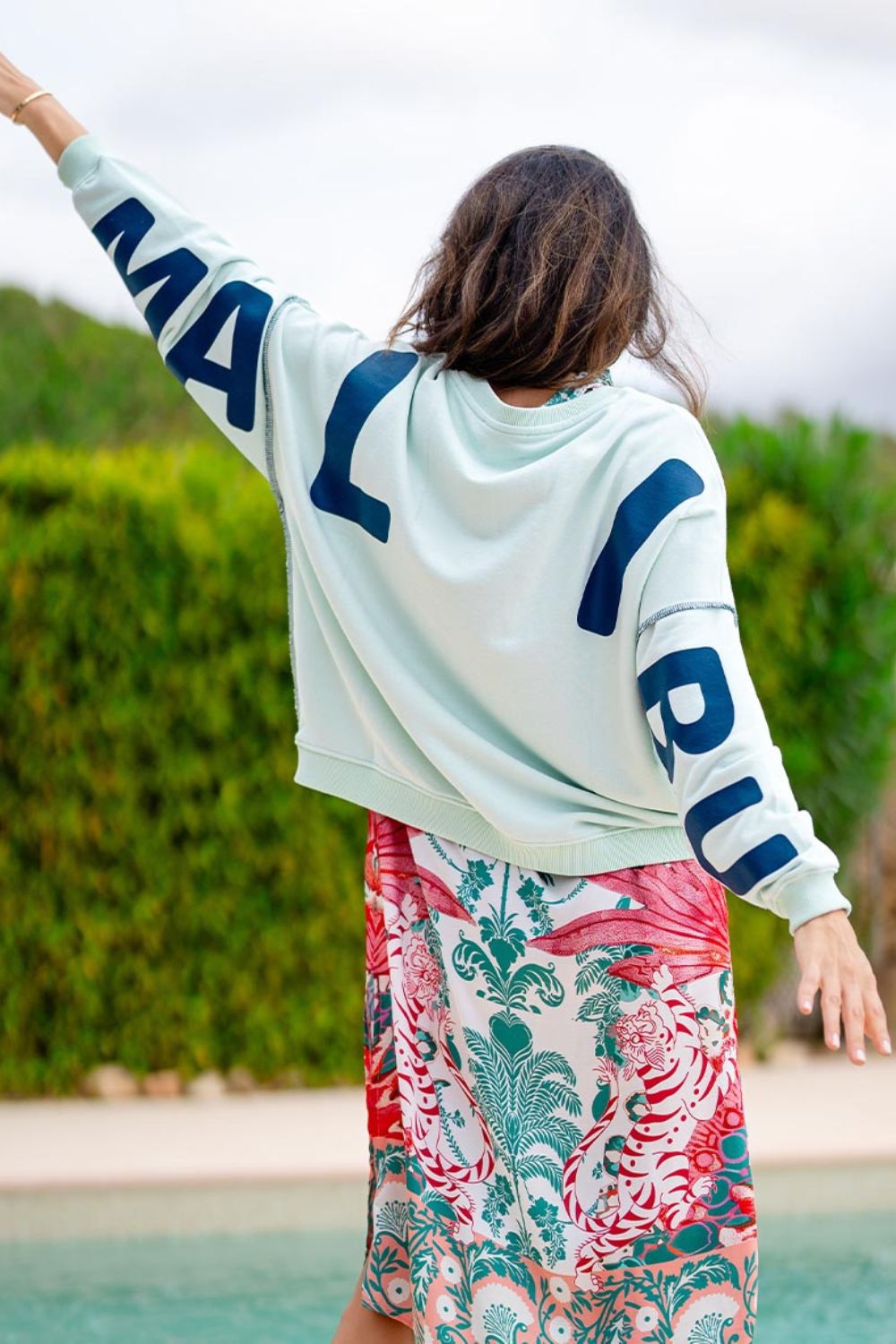 Round Neck Sweatshirt | Malibu Beach