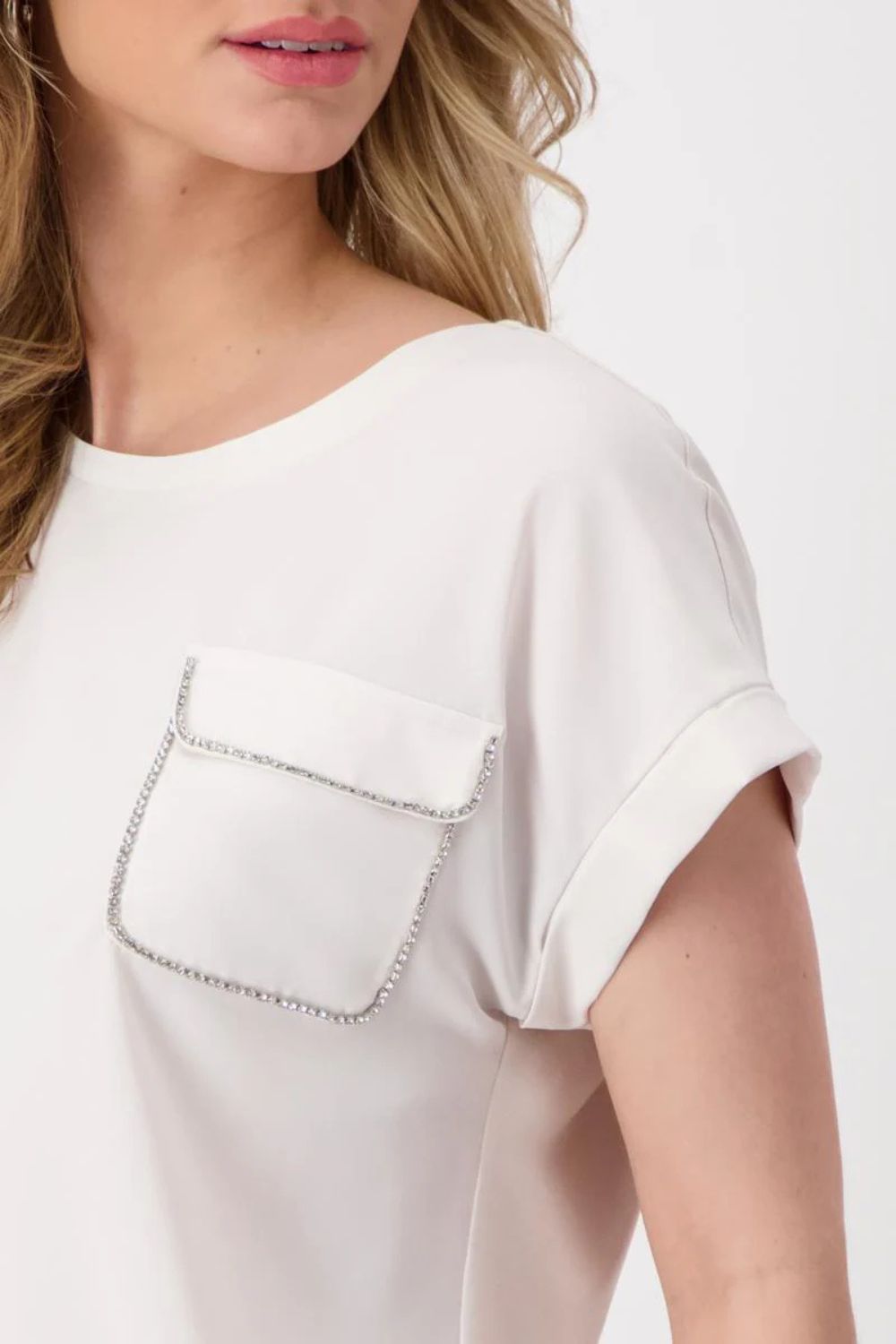 Lock Jewellery Bag Tee | Light Sand