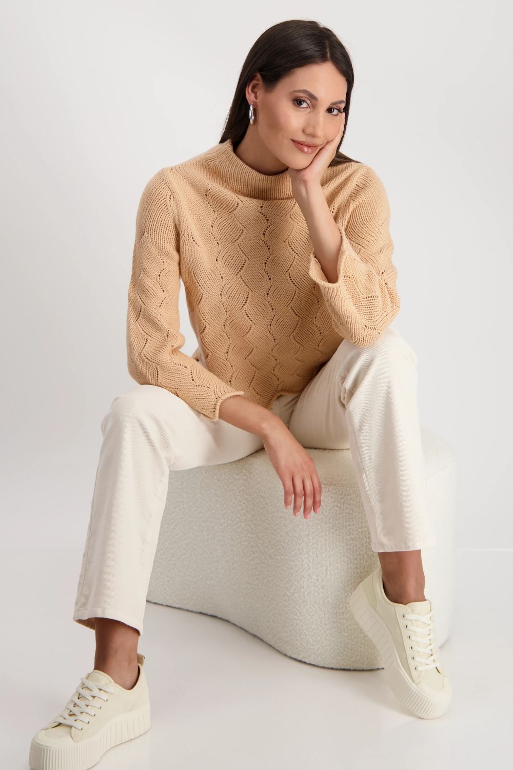 Stand Up Collar Pullover | Peach