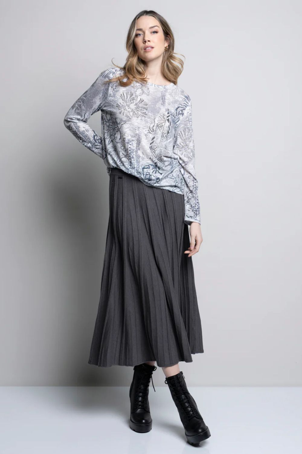 Knitted Flared Skirt | Heather Charcoal