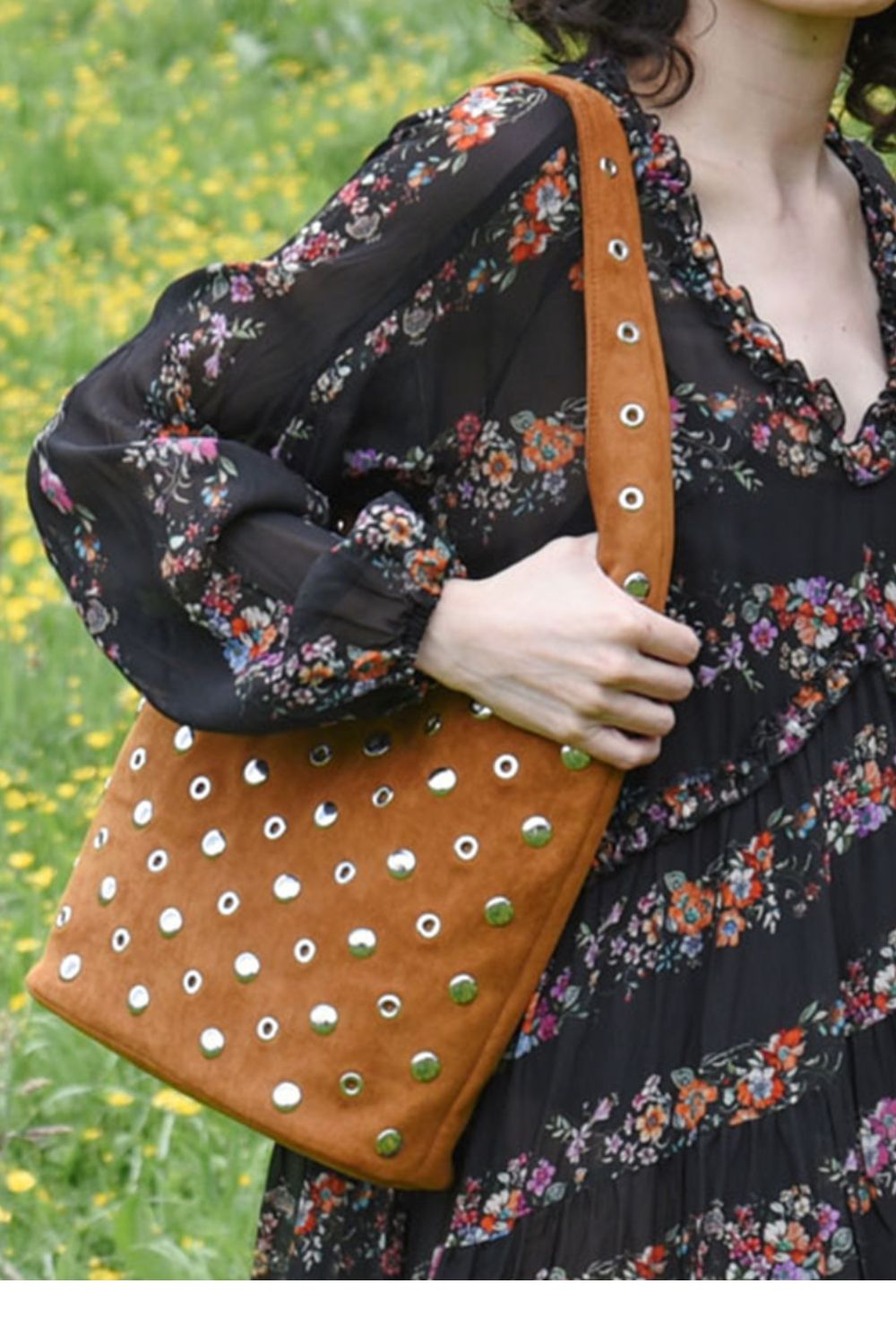 Eye-Let You Hold My Hand Bag | Tan