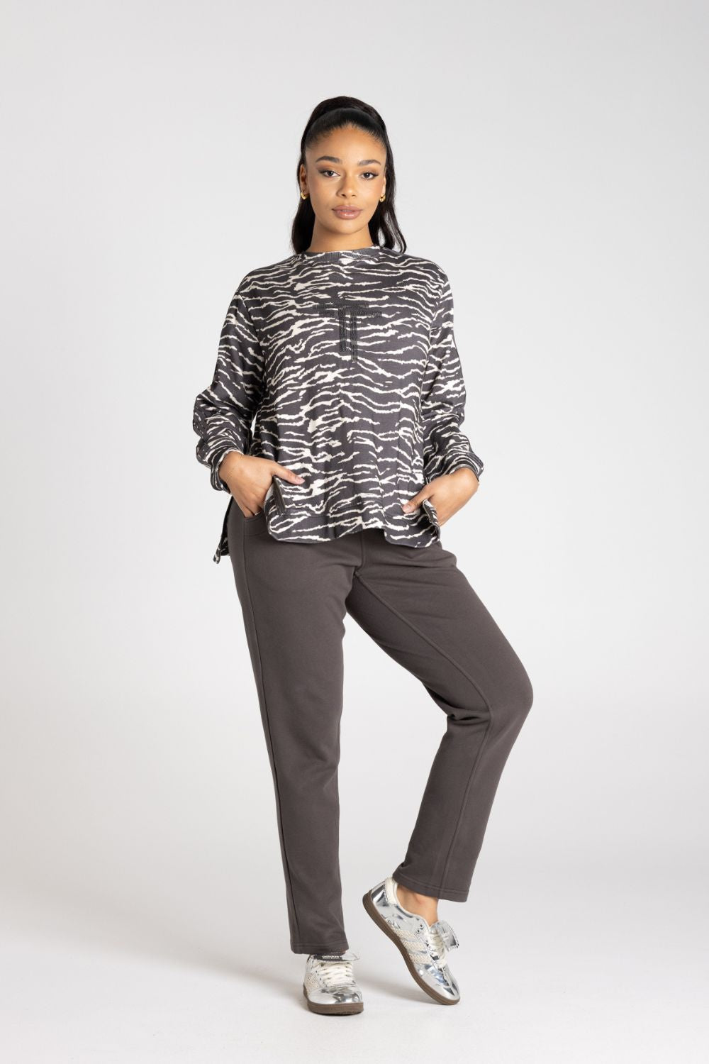 Zebra Print Sweat Logo | Zebra