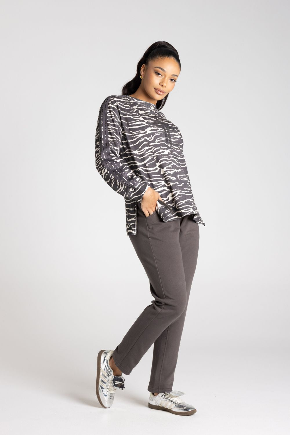 Zebra Print Sweat Logo | Zebra