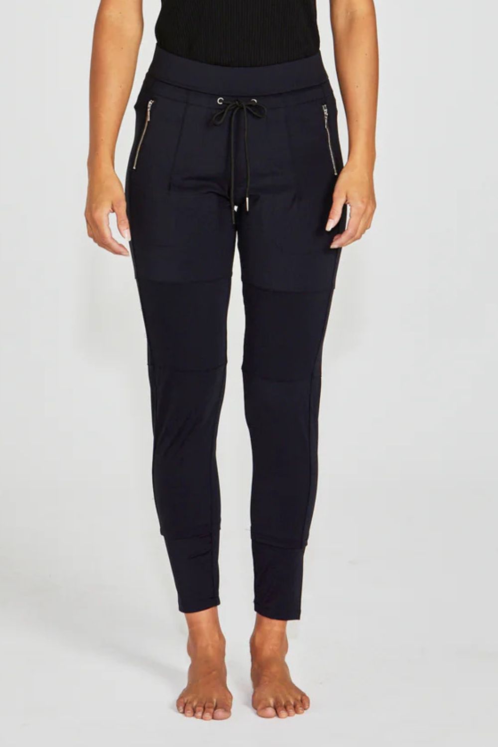 JOHNBY Jogger | Black