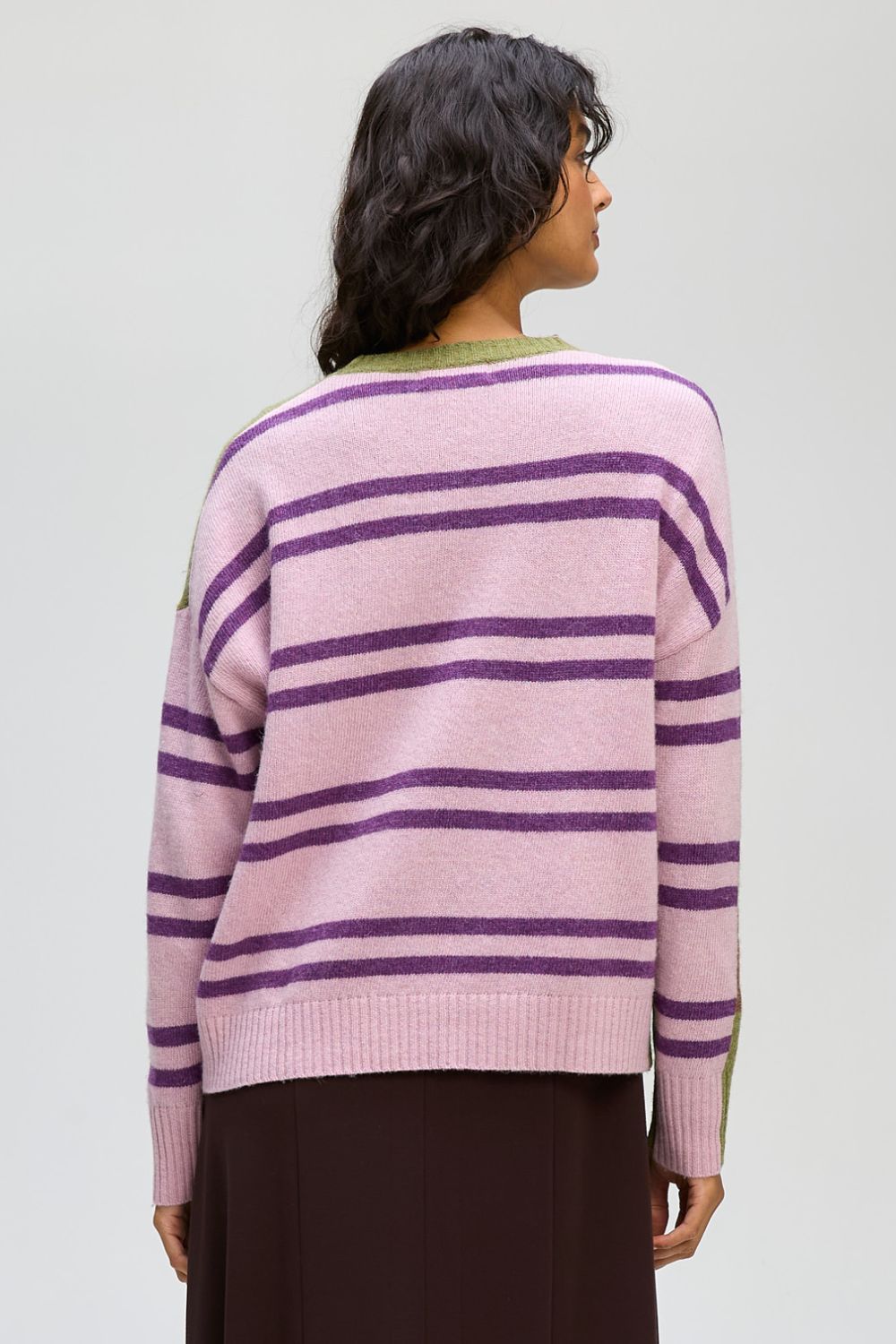 Groove Stripe Crew | Olive