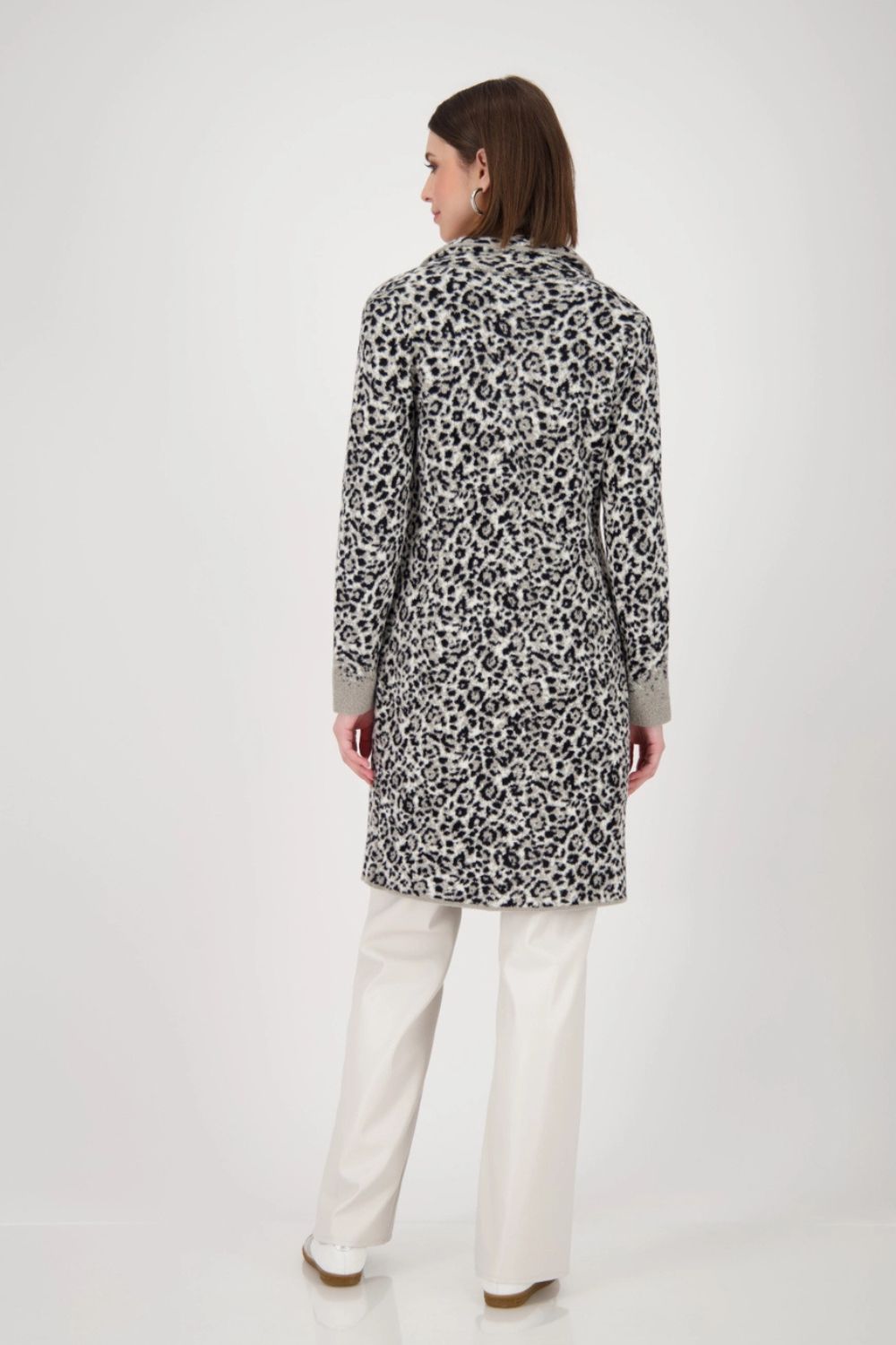 Leopard Knitted Coat | Greige Pattern