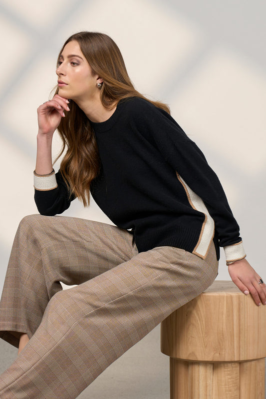 College Sweater | Black White