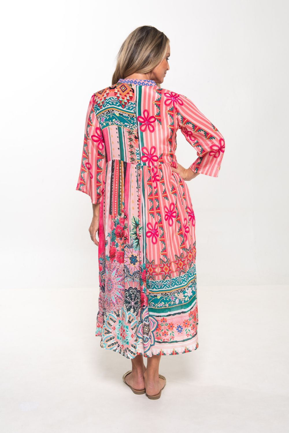 Erin V-Neck Dress | Rio Botanica