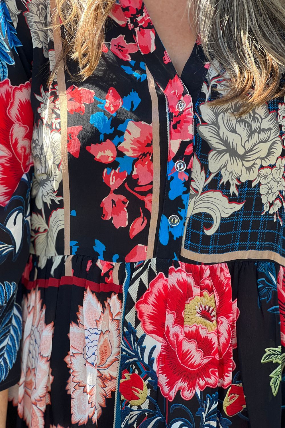 Erin V-Neck Dress | Indigo Dahlia